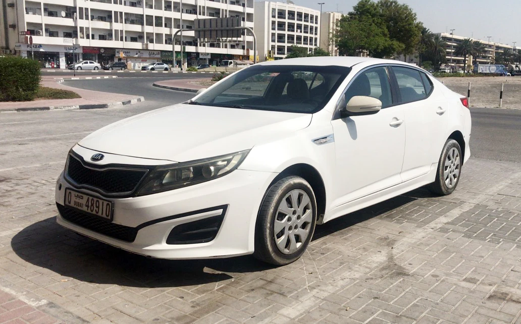 Kia Optima 20 2015 White 9