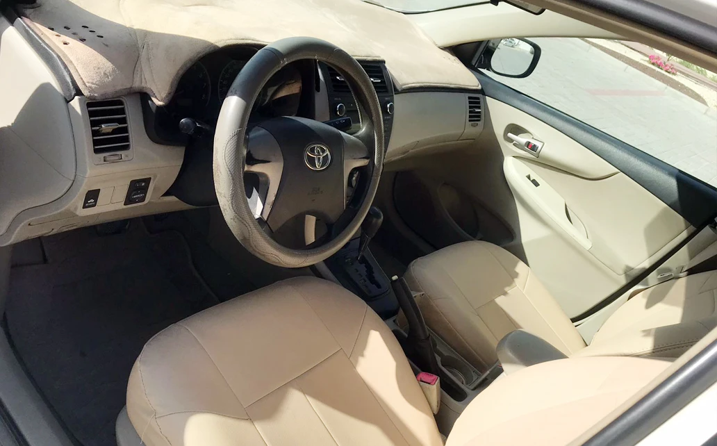 Toyota Corolla 18 2013 Silver 6