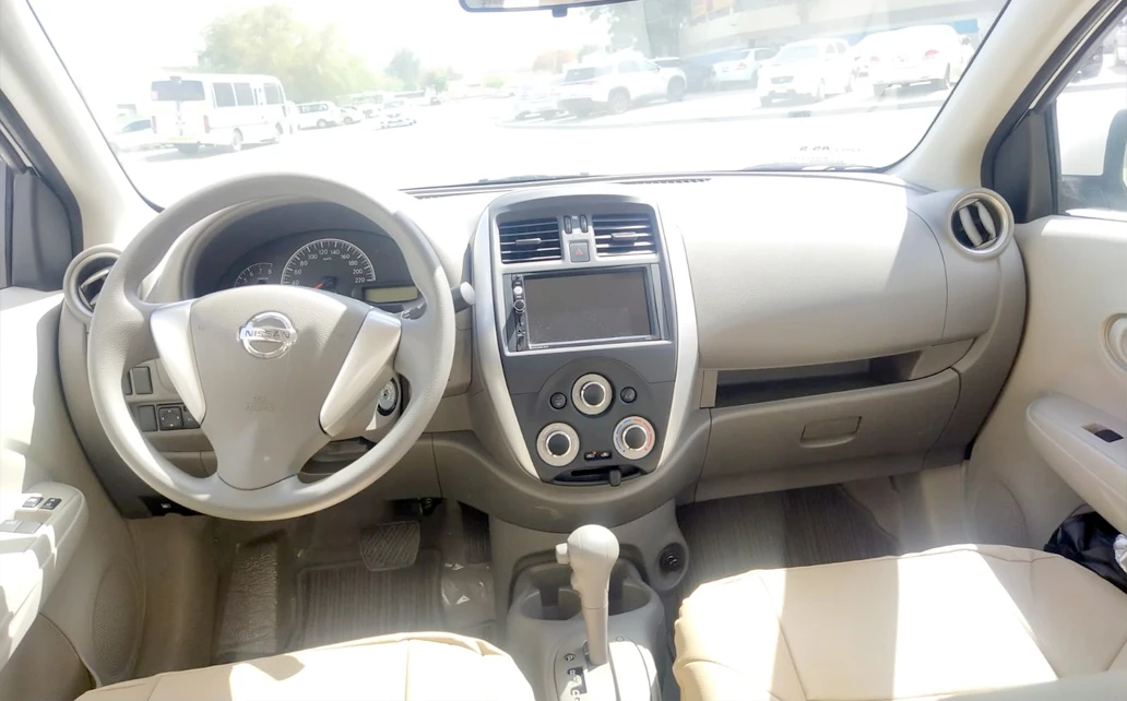Nissan Sunny 16 2023 White 4